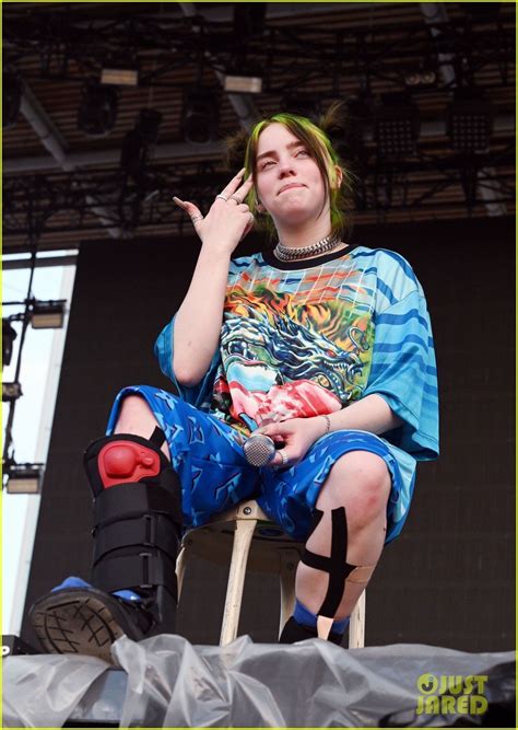 billie eilish leg injury.